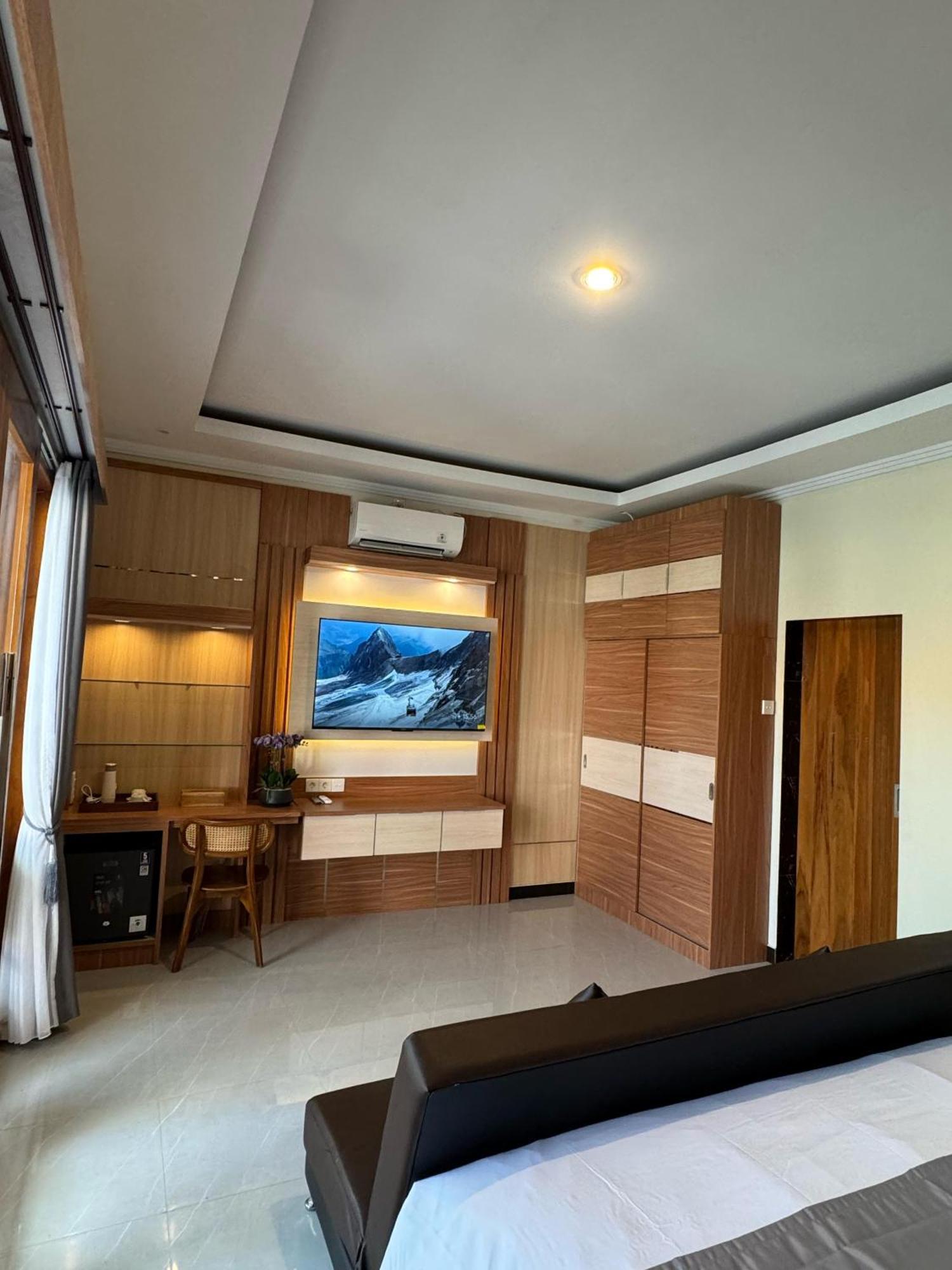 Gus Mank Stay Batununggul Exterior foto